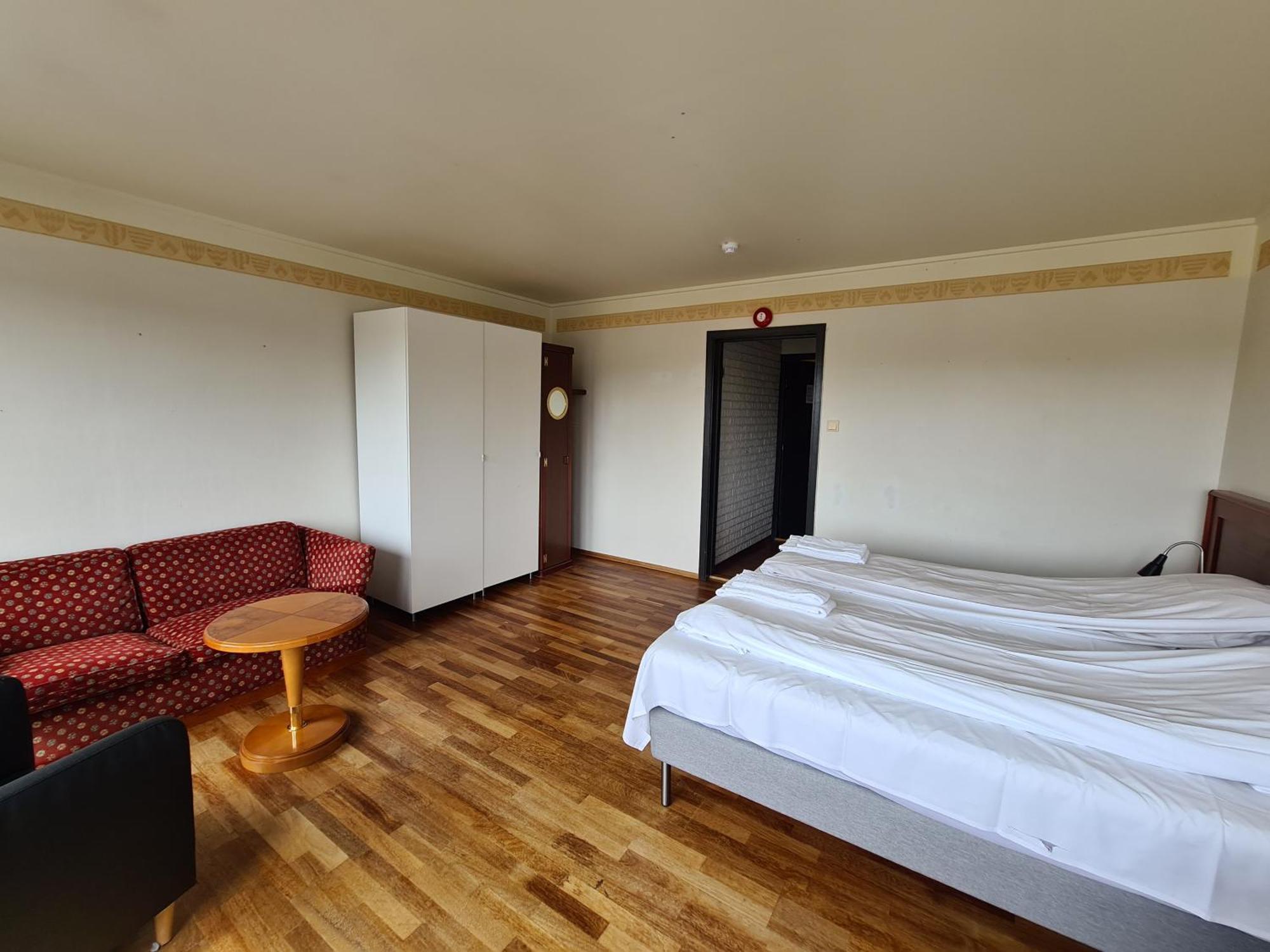 Skap Hostel Mandal Exterior photo